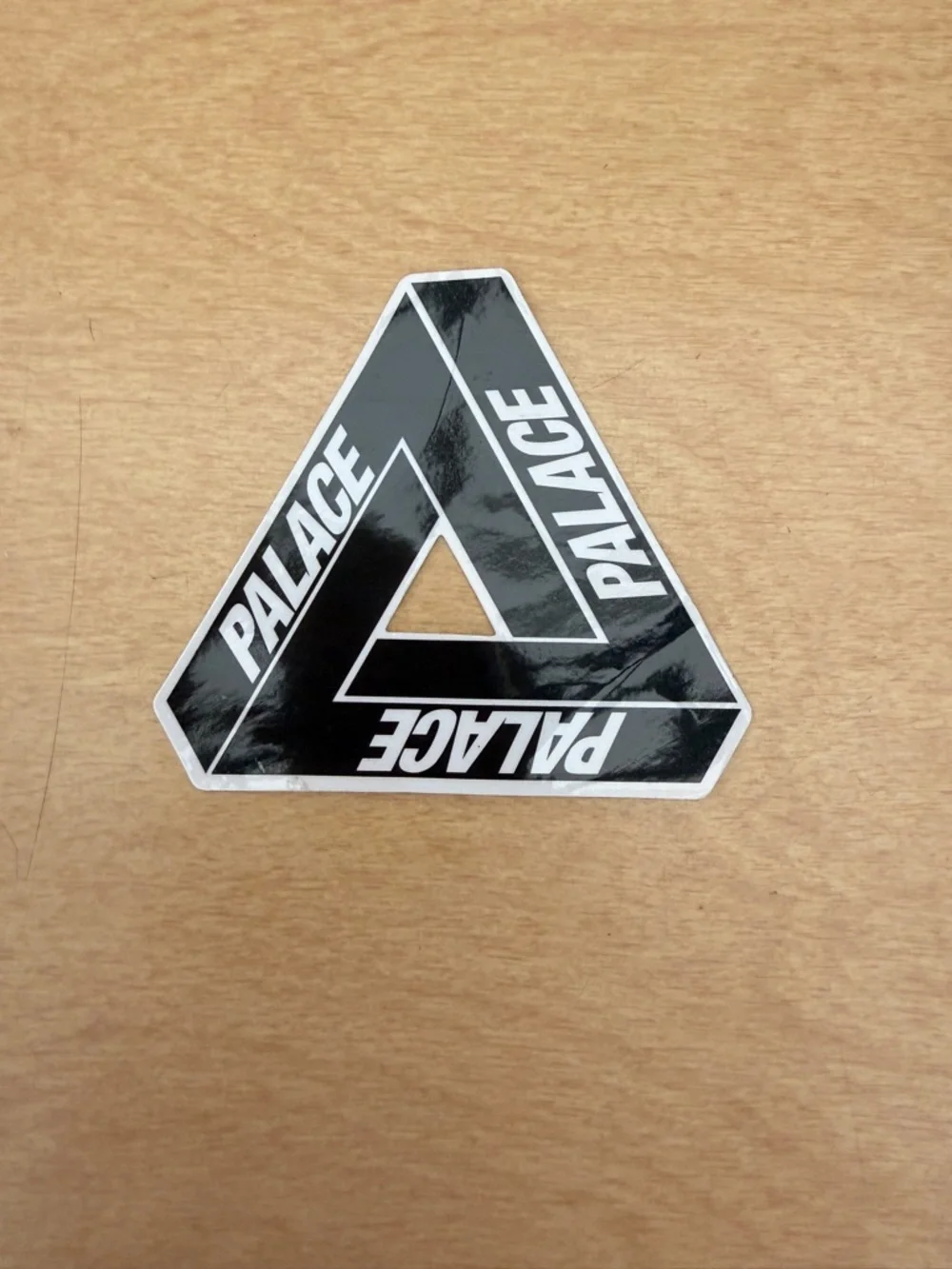 PALACE Black & White Tri-Ferg Sticker - Picture 1 of 1